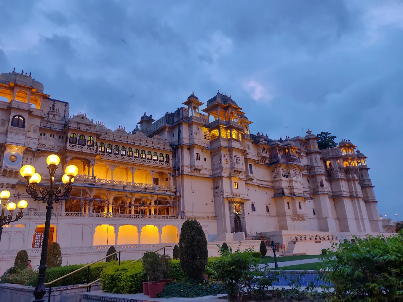 Mr. Devi Singh - Government Tourist Department Licensed Guide